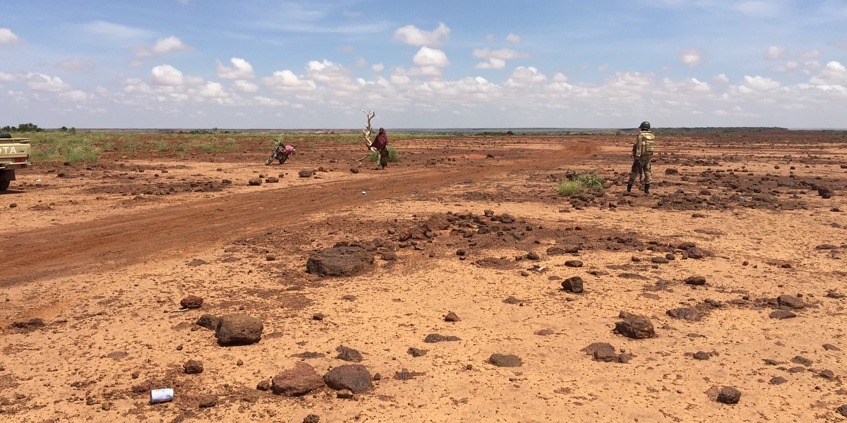 Overgrazing and deforestation have led to land degradation in Niger’s Tillaberi Region. To support vegetation growth and re-greening of the landscape, community members are creating small water catchments to retain rainwater. MCC’s compact with Niger will help collect data to inform and support the country’s re-greening efforts. 